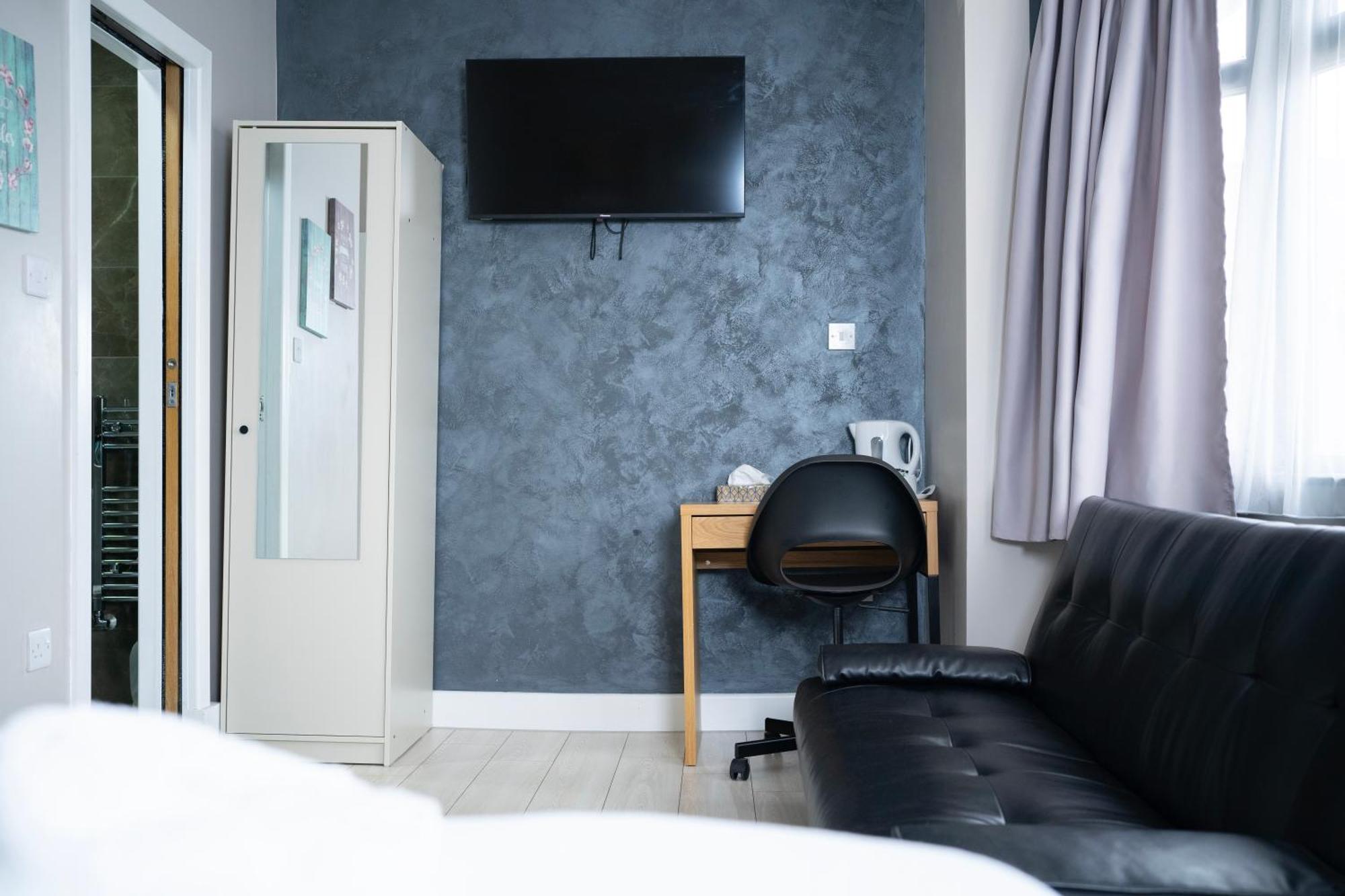 Paragraph Edmonton Palmers Green Esterno foto