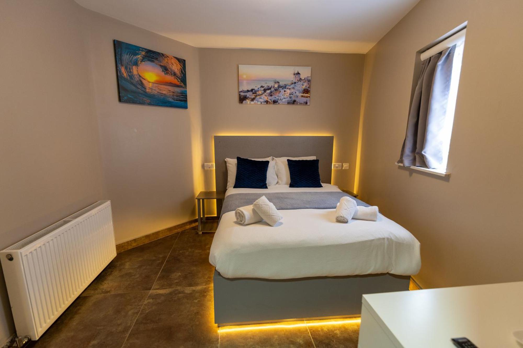 Paragraph Edmonton Palmers Green Esterno foto